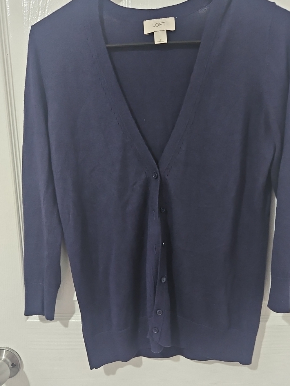 LOFT Navy Blue V-Neck Button Front Cardigan - Size S (Style 360241)